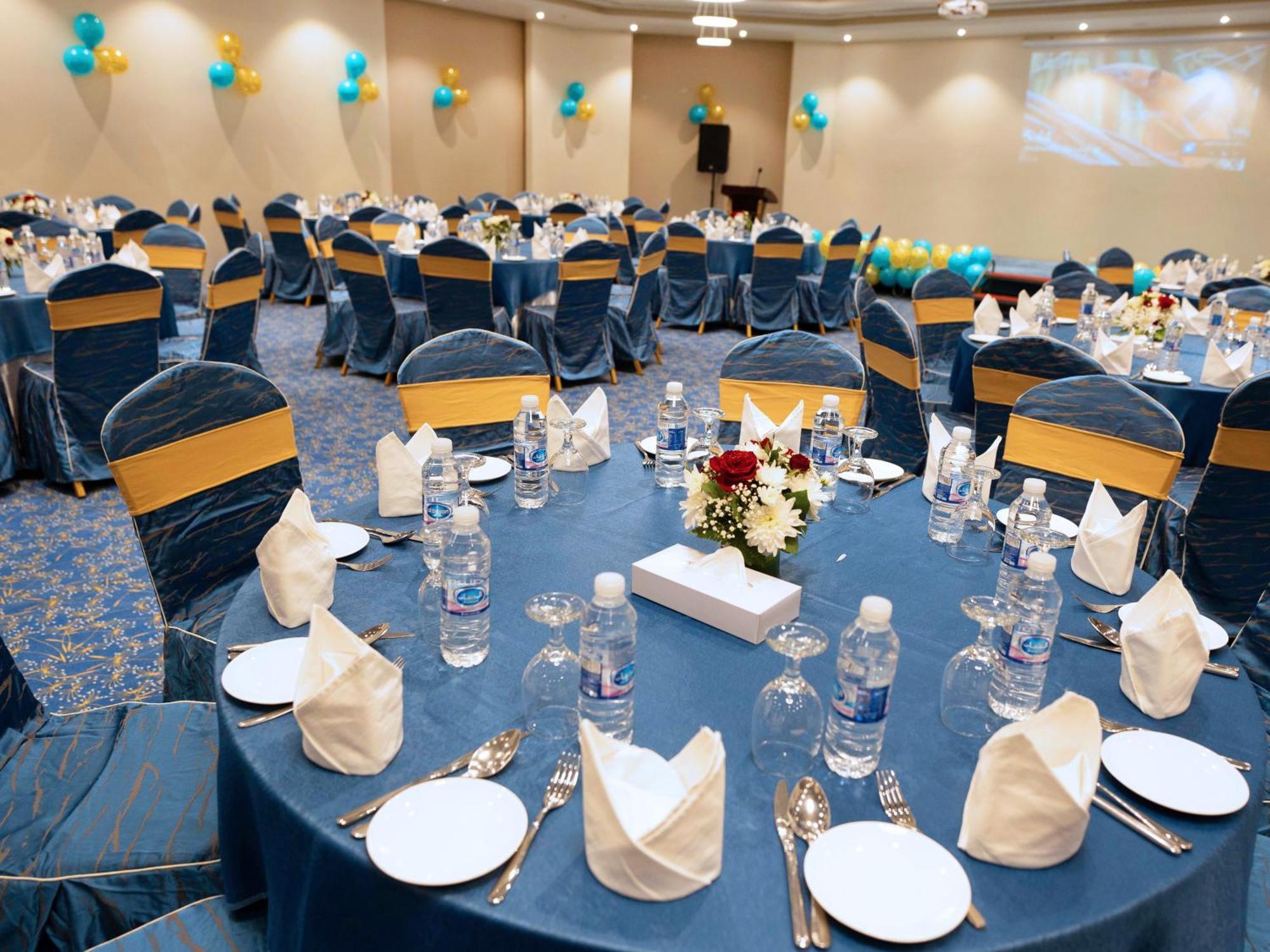 Rozana Hotel มัสกัต ภายนอก รูปภาพ